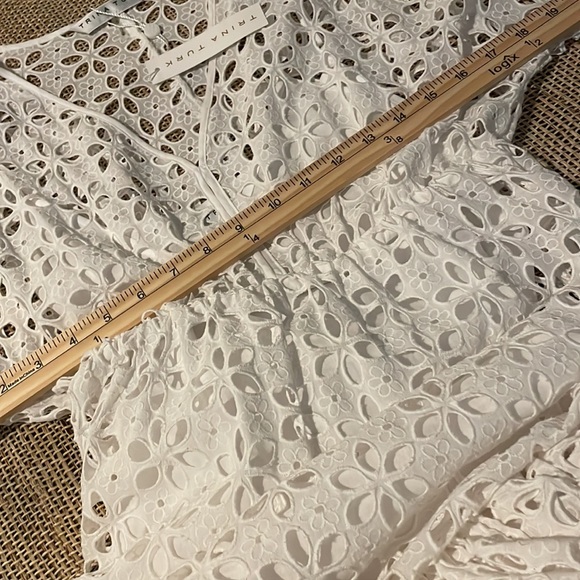 COPY - TRINA TURK White Golden Gate Dress Size Small, NWT - Picture 8 of 11